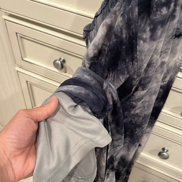 🔥🔥FIRE SALE🔥🔥 EUC coverup set, lined pants and flowy kimono top - Picture 8 of 11